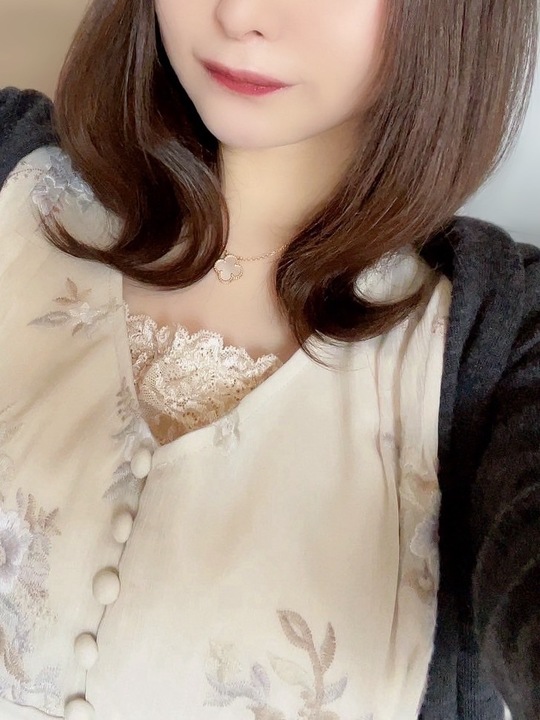 峰山 里奈(25)
